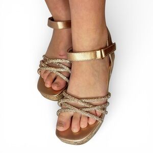 Kelly & Katie Rose Gold Rhinestone Wedge Sandals ✨